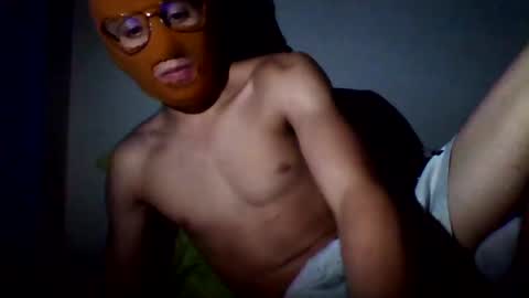 david gp222 online show from 03/10/25, 05:00