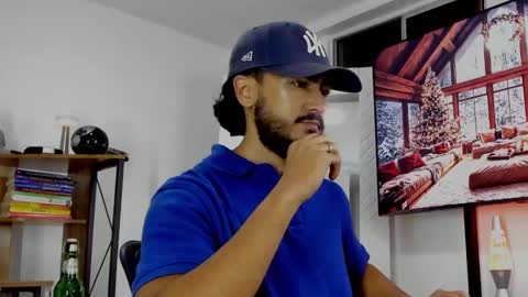 Hey im David that loves to explore and speak their fantasies. Very open talktative and nice. Feel free to chat with me online show from 12/16/24, 04:13