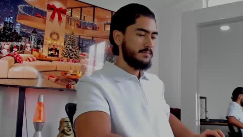 Hey im David that loves to explore and speak their fantasies. Very open talktative and nice. Feel free to chat with me online show from 12/21/24, 05:07