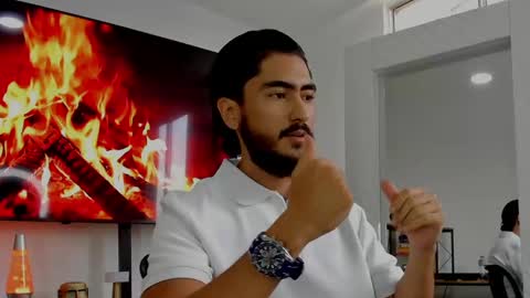 Hey im David that loves to explore and speak their fantasies. Very open talktative and nice. Feel free to chat with me online show from 12/28/24, 06:50