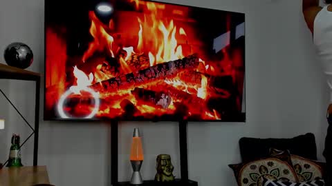 Hey im David that loves to explore and speak their fantasies. Very open talktative and nice. Feel free to chat with me online show from 01/10/25, 11:43