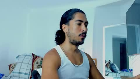 Hey im David that loves to explore and speak their fantasies. Very open talktative and nice. Feel free to chat with me online show from 10/17/25, 12:58