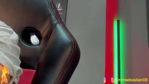 Snapshot of david_jons7 chatting on 04/01/26, 02:34 David Jons online show from 04/01/26, 02:34