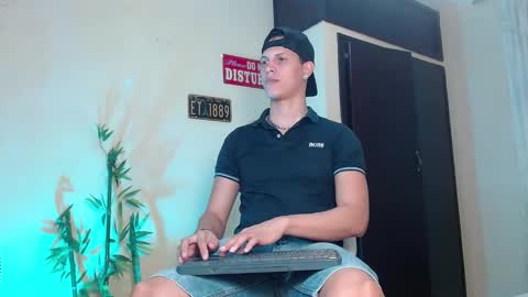 David Neill online show from 01/06/25, 12:27