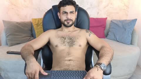 JF oliveira online show from 01/24/25, 01:36