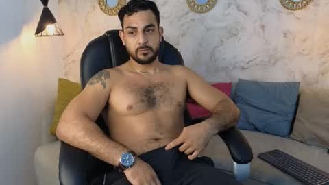 JF oliveira online show from 02/17/25, 12:38