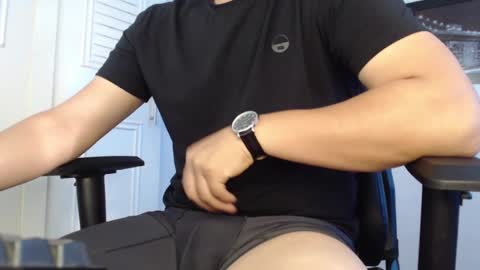 Snapshot of david_smit_ chatting on 01/03/25, 09:05 david smit online show from 01/03/25, 09:05