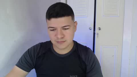 Snapshot of david_smit_ chatting on 10/11/25, 05:00 david smit online show from 10/11/25, 05:00