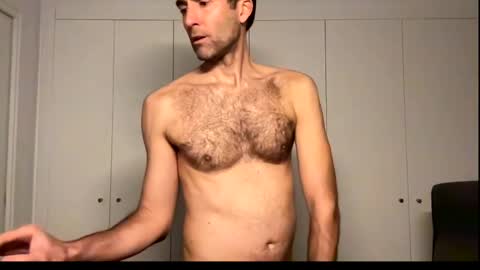 Snapshot of david_spanish chatting on 12/26/24, 07:27 David Cock online show from 12/26/24, 07:27