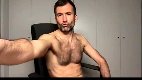 Snapshot of david_spanish chatting on 03/07/26, 08:17 David Cock online show from 03/07/26, 08:17