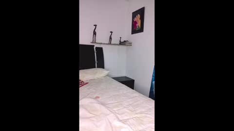 davidstuart online show from 01/02/25, 09:50