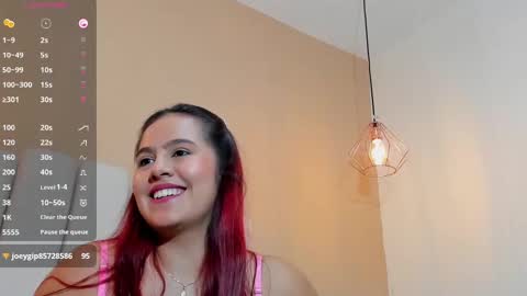 Snapshot of david_victoriaa chatting on 02/04/25, 01:27 david_victoriaa online show from 02/04/25, 01:27