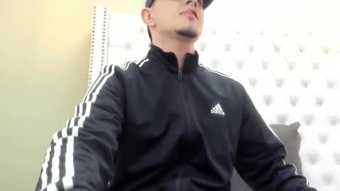 Snapshot of david_victoriaa chatting on 09/18/25, 01:13 david_victoriaa online show from 09/18/25, 01:13