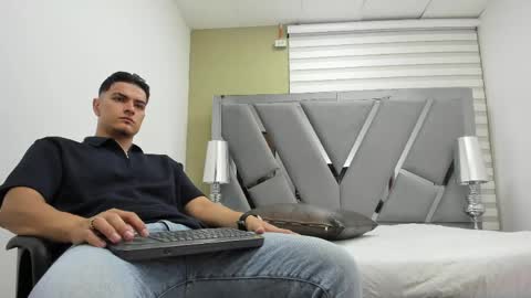 Snapshot of david_victoriaa chatting on 05/29/26, 01:09 david_victoriaa online show from 05/29/26, 01:09