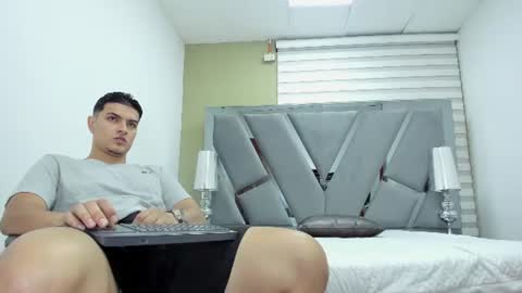 Snapshot of david_victoriaa chatting on 07/14/26, 01:06 david_victoriaa online show from 07/14/26, 01:06