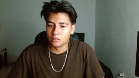 Snapshot of davidbless chatting on 04/21/26, 01:29 David Bless online show from 04/21/26, 01:29