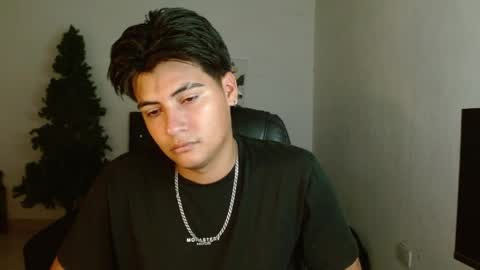 Snapshot of davidbless chatting on 05/21/26, 12:28 David Bless online show from 05/21/26, 12:28