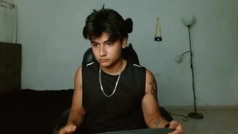 Snapshot of davidbless chatting on 07/14/26, 02:05 David Bless online show from 07/14/26, 02:05