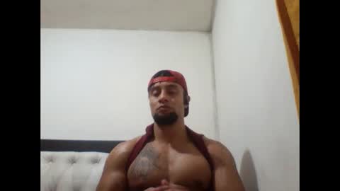 Snapshot of davidcr89 chatting on 09/19/25, 05:42 davidcr89 online show from 09/19/25, 05:42