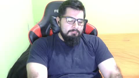 Snapshot of daviddelz chatting on 01/04/25, 04:55 David online show from 01/04/25, 04:55