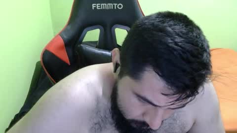 Snapshot of daviddelz chatting on 12/20/25, 07:04 David online show from 12/20/25, 07:04