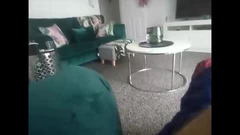 Snapshot of davidf75 chatting on 10/03/25, 08:11 davidf75 online show from 10/03/25, 08:11