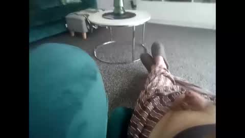 Snapshot of davidf75 chatting on 10/09/25, 08:01 davidf75 online show from 10/09/25, 08:01