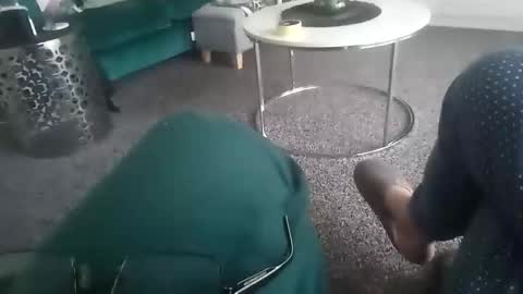 davidf75 online show from 11/16/25, 08:42