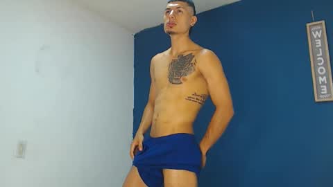 Snapshot of davidgalvis1 chatting on 12/23/24, 10:12 David Galvis - independent model online show from 12/23/24, 10:12
