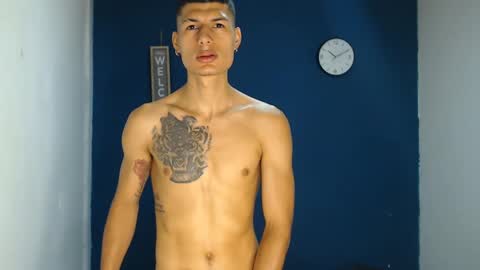 Snapshot of davidgalvis1 chatting on 01/08/25, 02:56 David Galvis - independent model online show from 01/08/25, 02:56