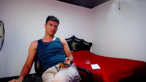 Snapshot of davidkaloc chatting on 01/02/25, 05:35 David online show from 01/02/25, 05:35