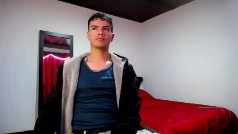 Snapshot of davidkaloc chatting on 02/08/25, 05:29 David online show from 02/08/25, 05:29