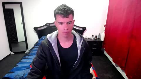 Snapshot of davidkaloc chatting on 02/24/25, 11:10 David online show from 02/24/25, 11:10