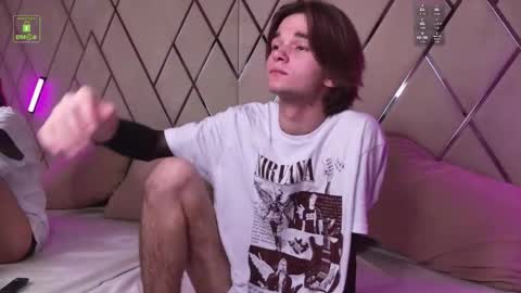 DAVID online show from 11/04/25, 04:44