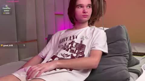 Snapshot of davidleatherhoff chatting on 03/07/26, 05:04 DAVID online show from 03/07/26, 05:04