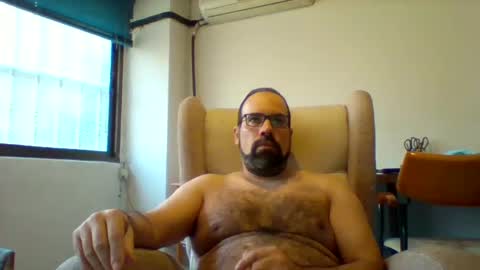 Snapshot of davidmax245 chatting on 01/12/25, 01:16 davidmax245 online show from 01/12/25, 01:16