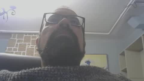 Snapshot of davidmax245 chatting on 10/29/25, 05:36 davidmax245 online show from 10/29/25, 05:36