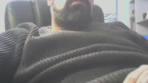 Snapshot of davidmax245 chatting on 12/15/25, 07:18 davidmax245 online show from 12/15/25, 07:18