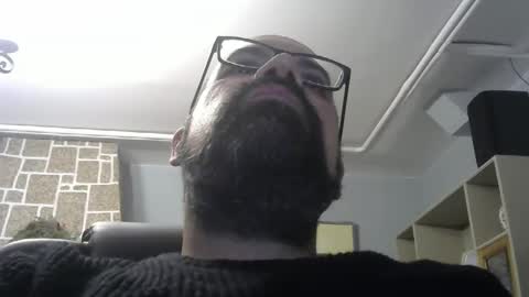 Snapshot of davidmax245 chatting on 04/14/26, 07:09 davidmax245 online show from 04/14/26, 07:09