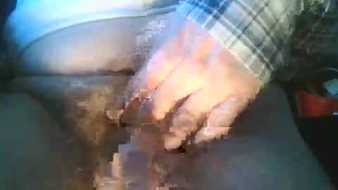 Snapshot of davidneedmore chatting on 02/23/25, 02:04 davidneedmore online show from 02/23/25, 02:04