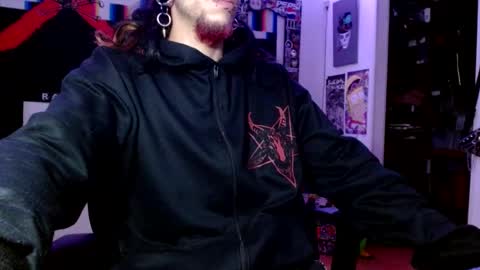 Snapshot of davidroses420 chatting on 03/06/25, 02:19 online show from 03/06/25, 02:19