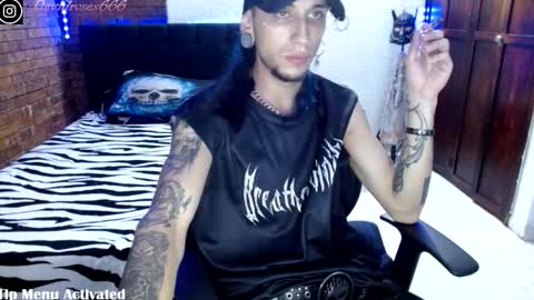 Snapshot of davidroses420 chatting on 11/19/25, 03:28 online show from 11/19/25, 03:28