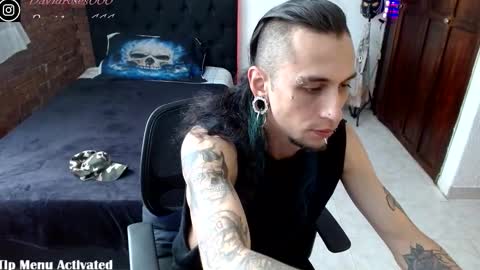   online show from 11/23/25, 05:35