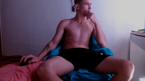 Snapshot of davidsalazar33 chatting on 02/07/25, 05:52 davidsalazar33 online show from 02/07/25, 05:52