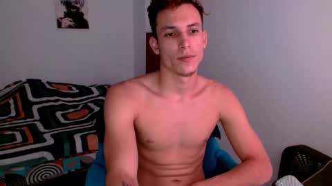 Snapshot of davidsalazar33 chatting on 09/28/25, 12:38 davidsalazar33 online show from 09/28/25, 12:38