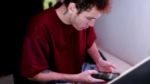 Snapshot of davidsalazar33 chatting on 11/09/25, 09:13 davidsalazar33 online show from 11/09/25, 09:13