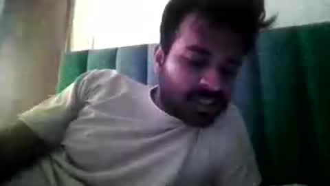 Snapshot of davidvishu975 chatting on 06/20/26, 12:41 Dude97 online show from 06/20/26, 12:41