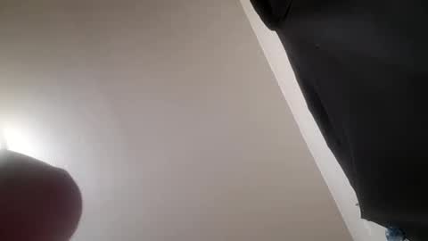 Snapshot of davidzhere222800 chatting on 12/28/24, 04:51 davidzhere222800 online show from 12/28/24, 04:51