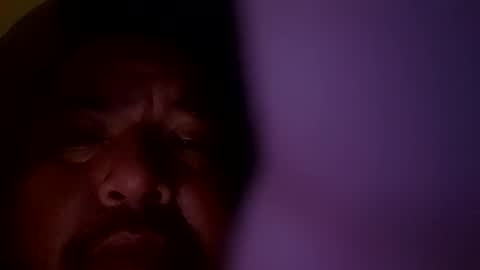 Snapshot of davidzhere222800 chatting on 02/04/25, 11:49 davidzhere222800 online show from 02/04/25, 11:49