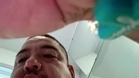 Snapshot of davidzhere222800 chatting on 10/10/25, 02:38 davidzhere222800 online show from 10/10/25, 02:38